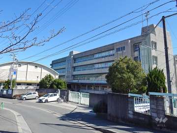 北陵中学校