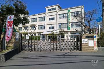五領小学校