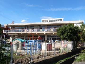 せんしん乳児園