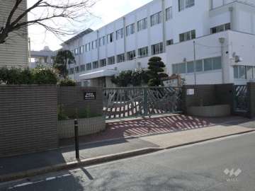 城山中学校