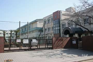 松栄小学校