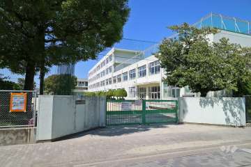 二城小学校