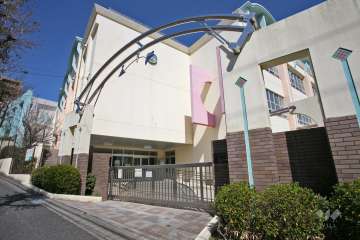 小坂小学校