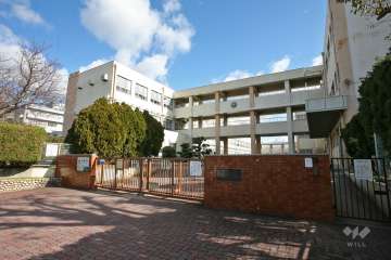 旭出小学校