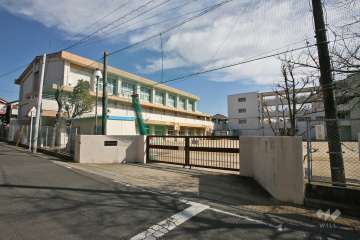 黒石小学校