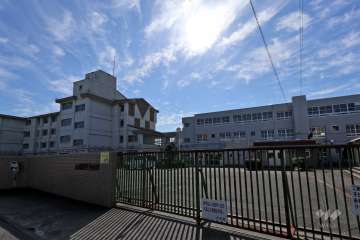 不二小学校