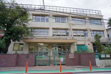 代田小学校