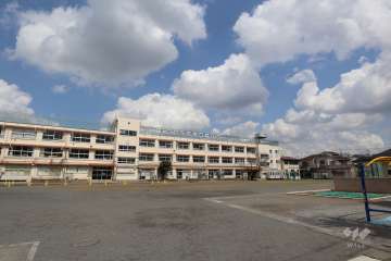 山崎小学校