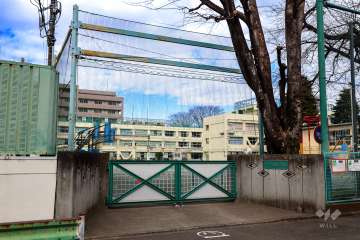 用賀小学校