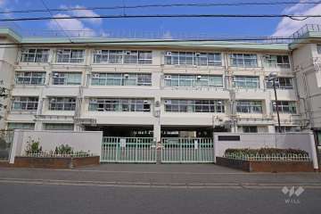 上祖師谷中学校