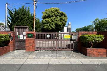 田園調布中学校