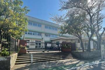 坂戸小学校