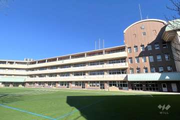 梅島小学校