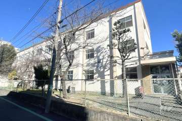 寺地小学校
