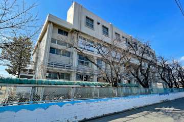芝東中学校