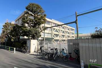 前野小学校