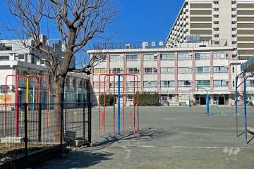 蓮根小学校