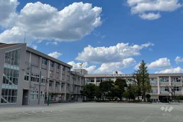 紅梅小学校