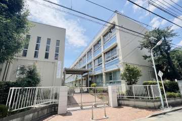 末広小学校