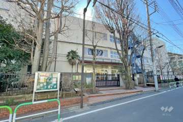 牛込第三中学校