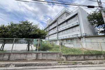 三鷹の森学園第五小学校