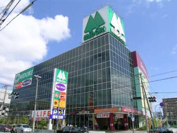ライフ 三国橋店