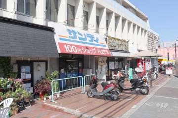 サンディ 高槻川添店