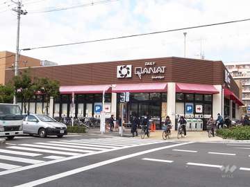 デイリーカナートイズミヤ 豊新店