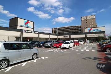 万代 宝塚東洋町店