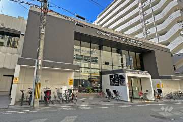 BIG BEANS West 本店