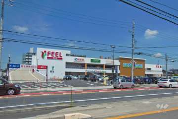 フィール 三郷店