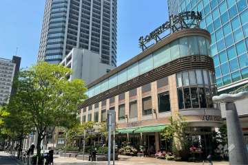 クイーンズ伊勢丹 白金高輪店