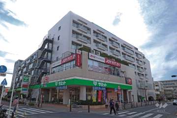 サミットストア 芦花公園駅前店