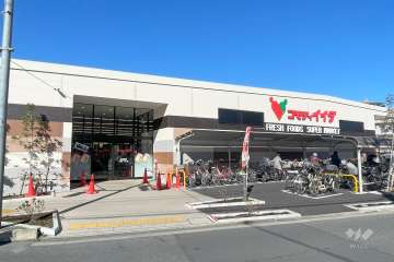 コモディイイダ 鹿浜店