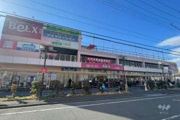 スーパーベルクス 足立加平店