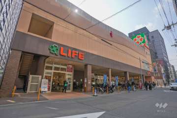 ライフ 堺筋本町店