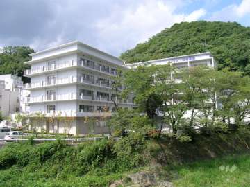 照葉の里　箕面病院