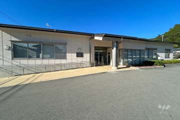 ふらっと六瀬（六瀬総合センター）