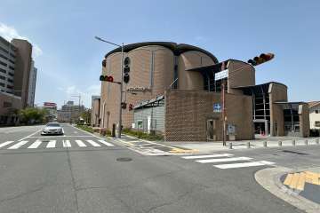 伊丹アイフォニックホール