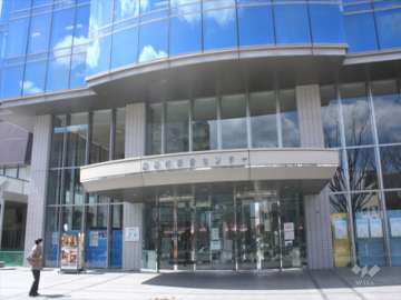 高槻市立中央図書館