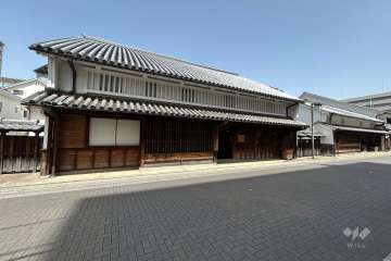 旧岡田家住宅・酒蔵