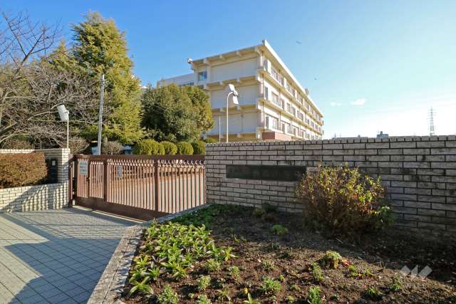 高司小学校