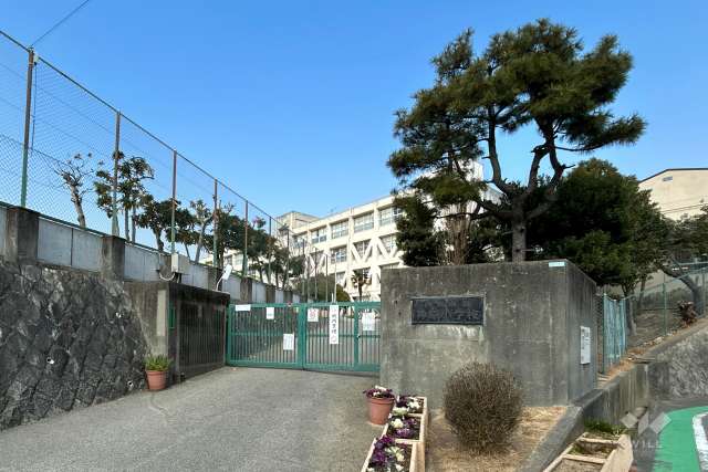 神原小学校