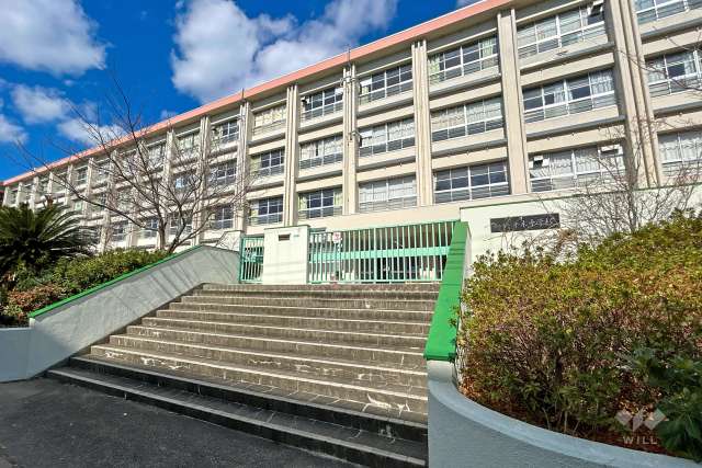 平木中学校