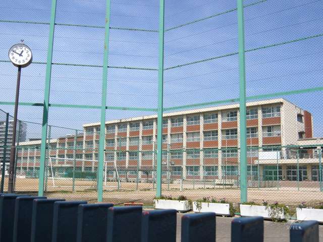 高須中学校