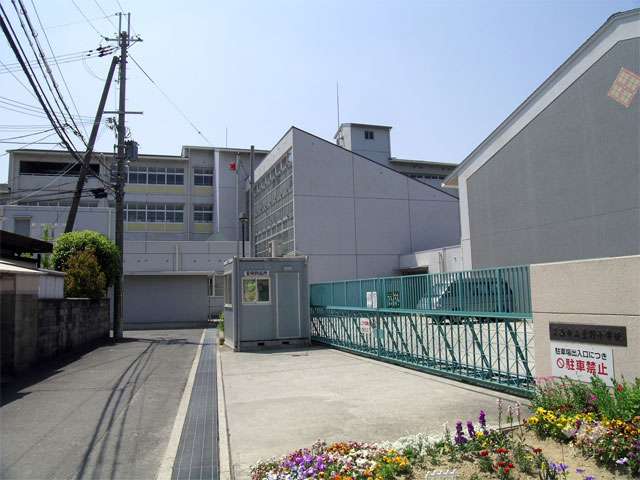 萱野小学校