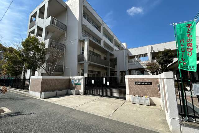 金楽寺小学校