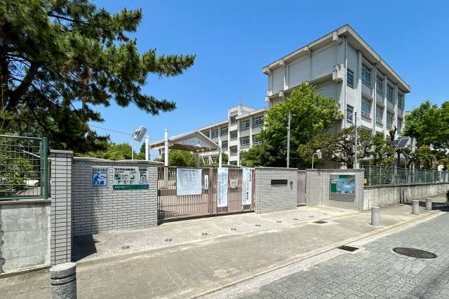 名和小学校