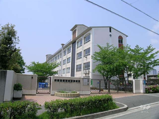 新田南小学校