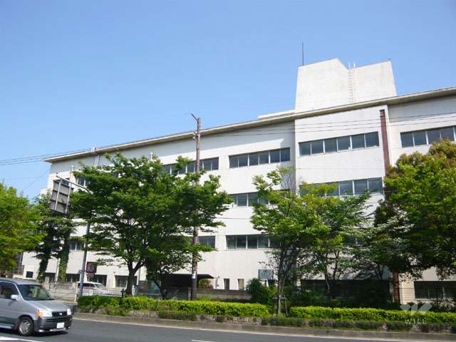緑丘小学校